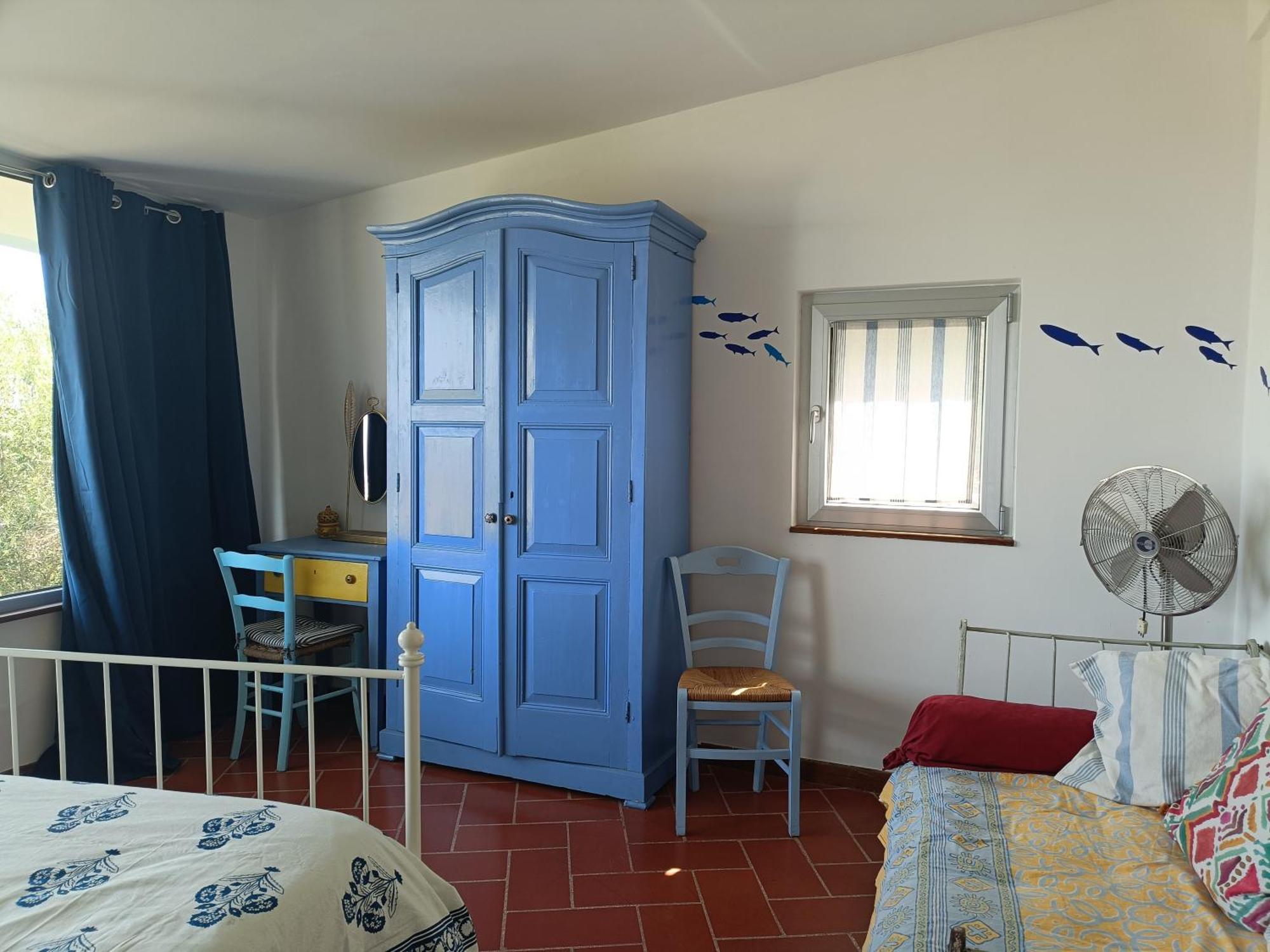 לינה וארוחת בוקר קונברסאנו Le Finestre Sul Mare חדר תמונה